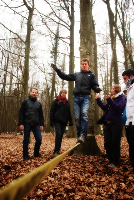 Group Slack Wire