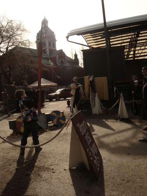 Kathrin_sthlm_weekend_20120413-033