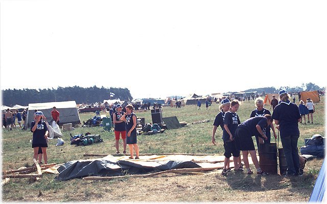 Scout2001-018-l