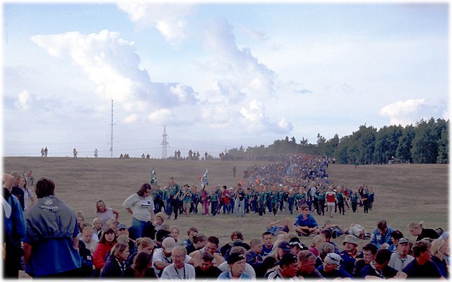 Scout2001-103-l