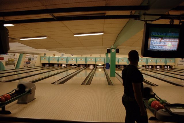 Bowling080301-008