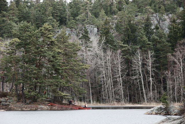 The Bottomless Lake