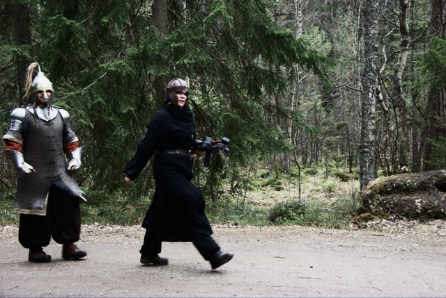 The Knight and his Assistant