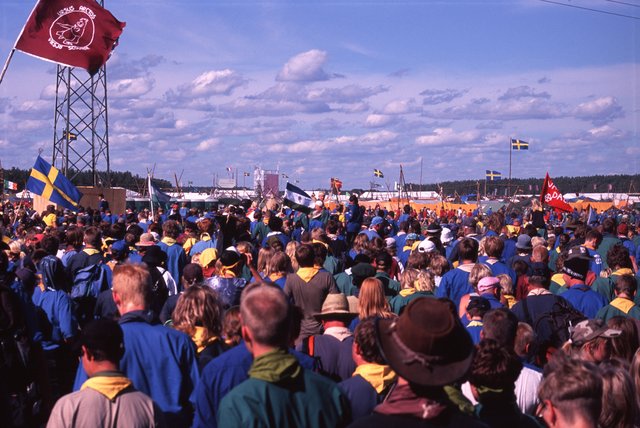 Crowd - 3