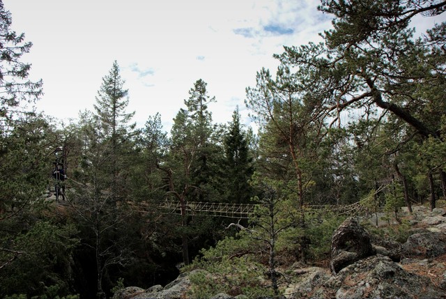 The new rope bridge under construction