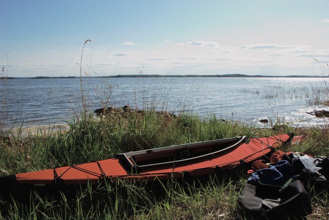 Folbot Yukon on the shore of Bråviken - 2