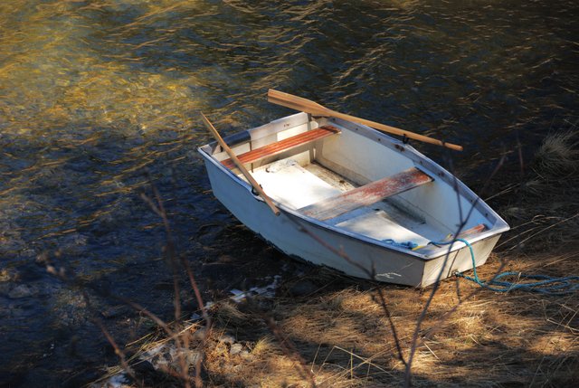 Who's boat?