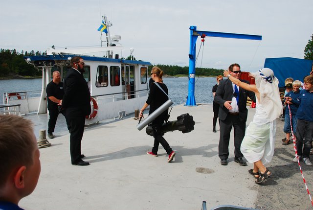 Rendezvous at the harbour - 9
