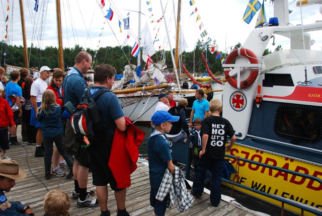 Swedish see rescue at the harbour day